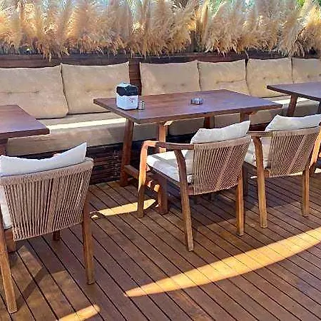 Hotel Meryam Deluxe