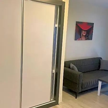 Meryam Deluxe Hotel 3*
