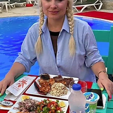 Meryam Deluxe 3*